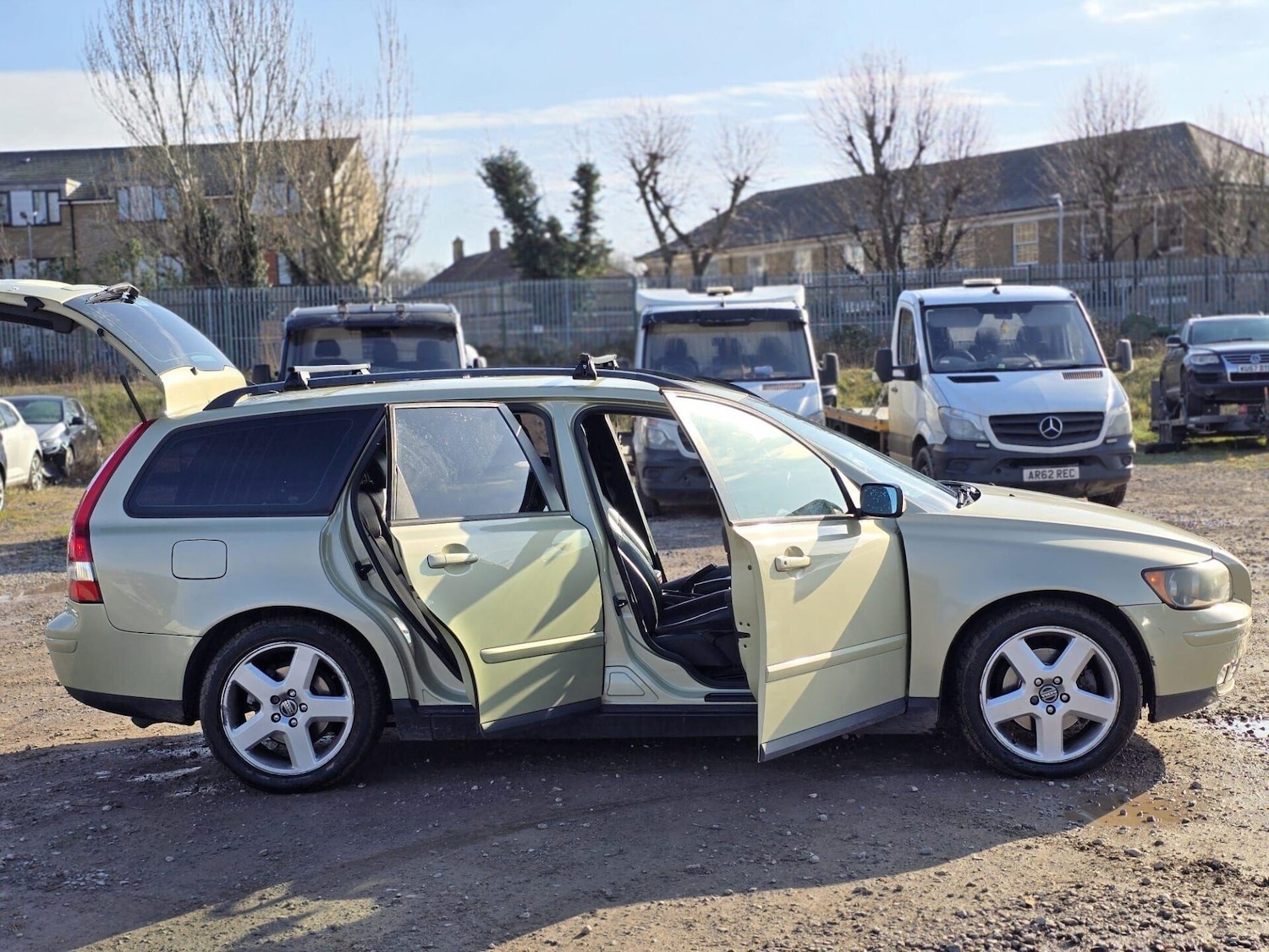 Used Volvo V50 2004 for sale - 77764175: Photo 14