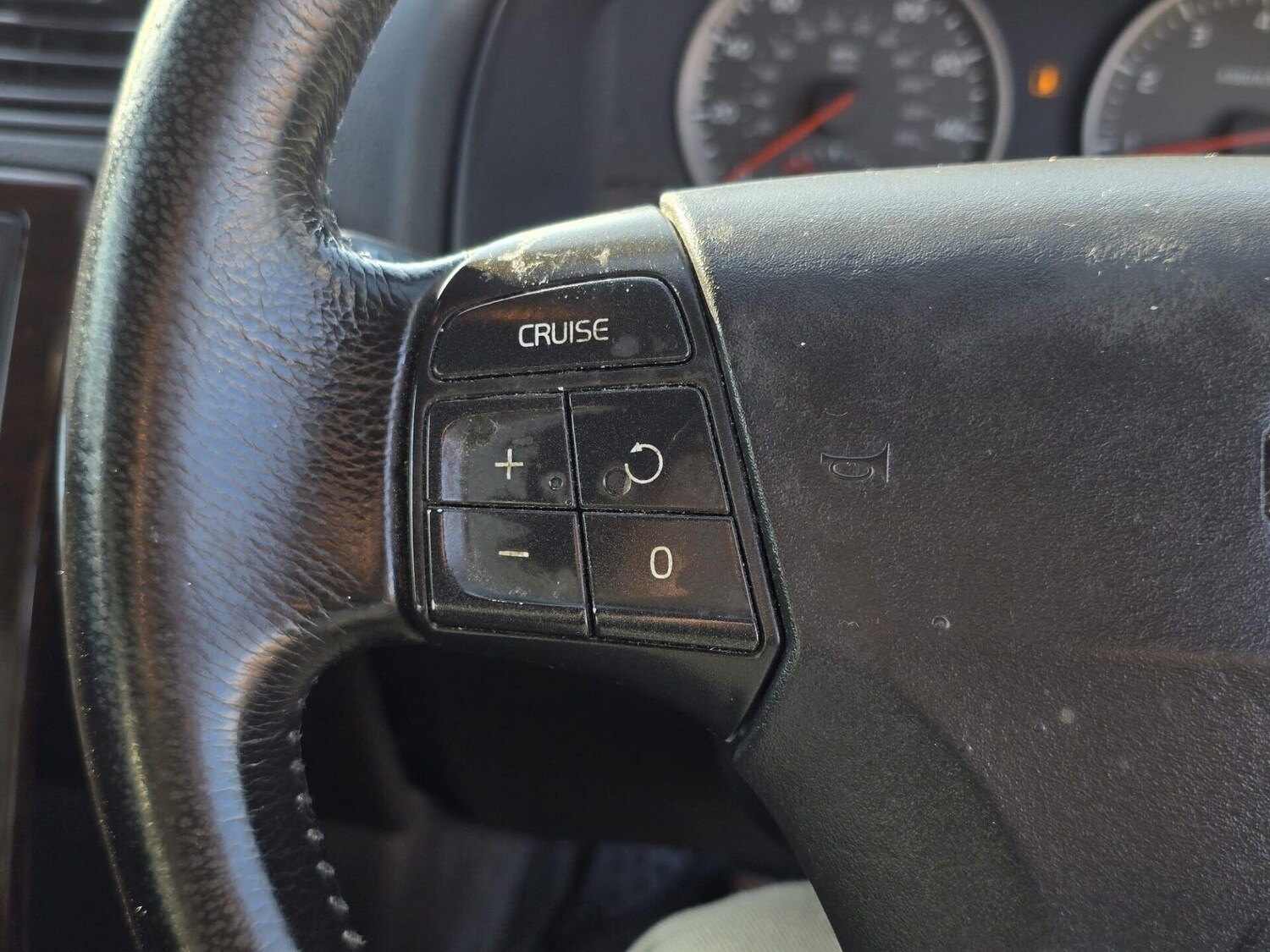 Used Volvo V50 2004 for sale - 77764175: Photo 25