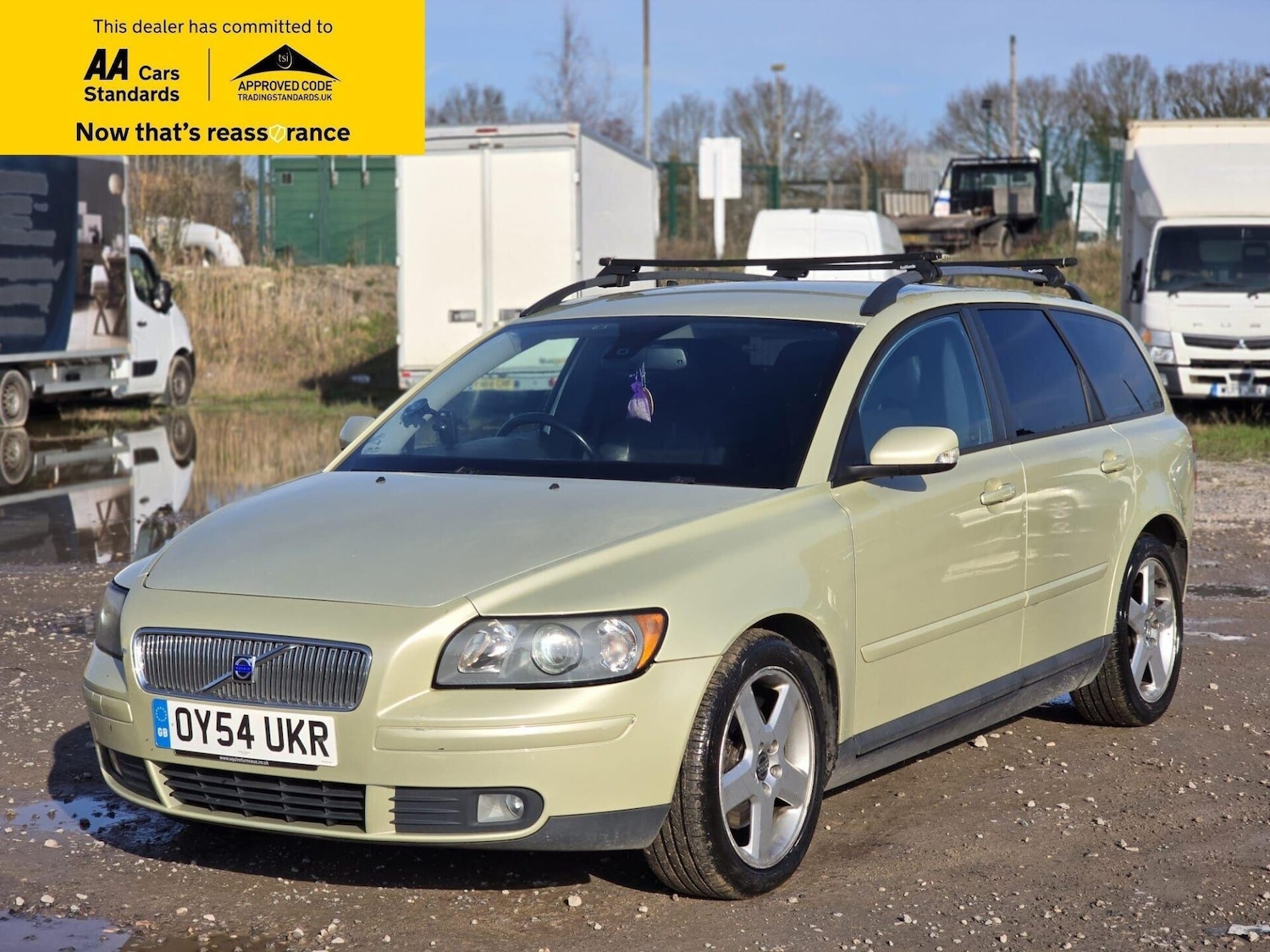 Used Volvo V50 2004 for sale - 77764175: Photo 3