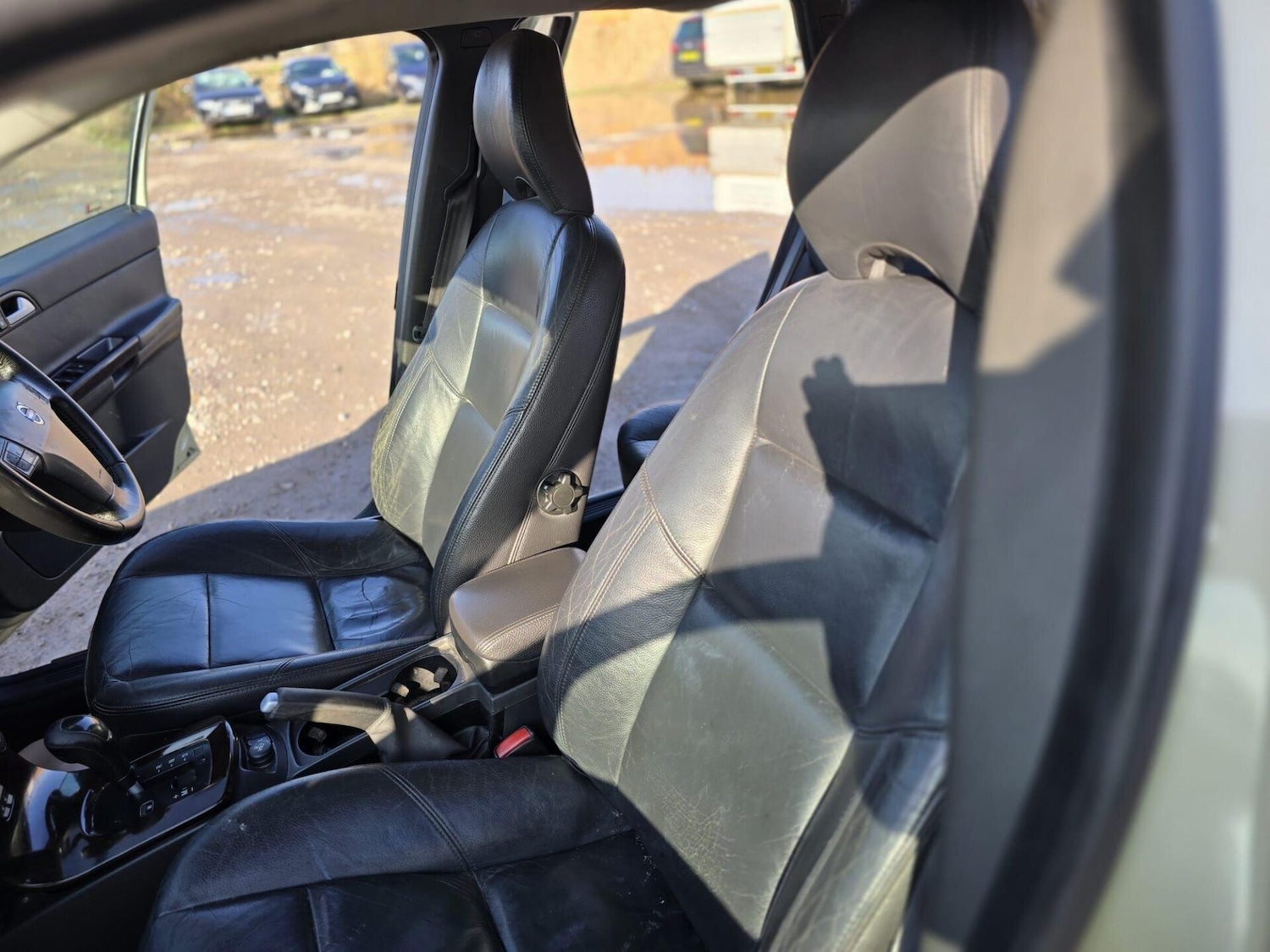 Used Volvo V50 2004 for sale - 77764175: Photo 32