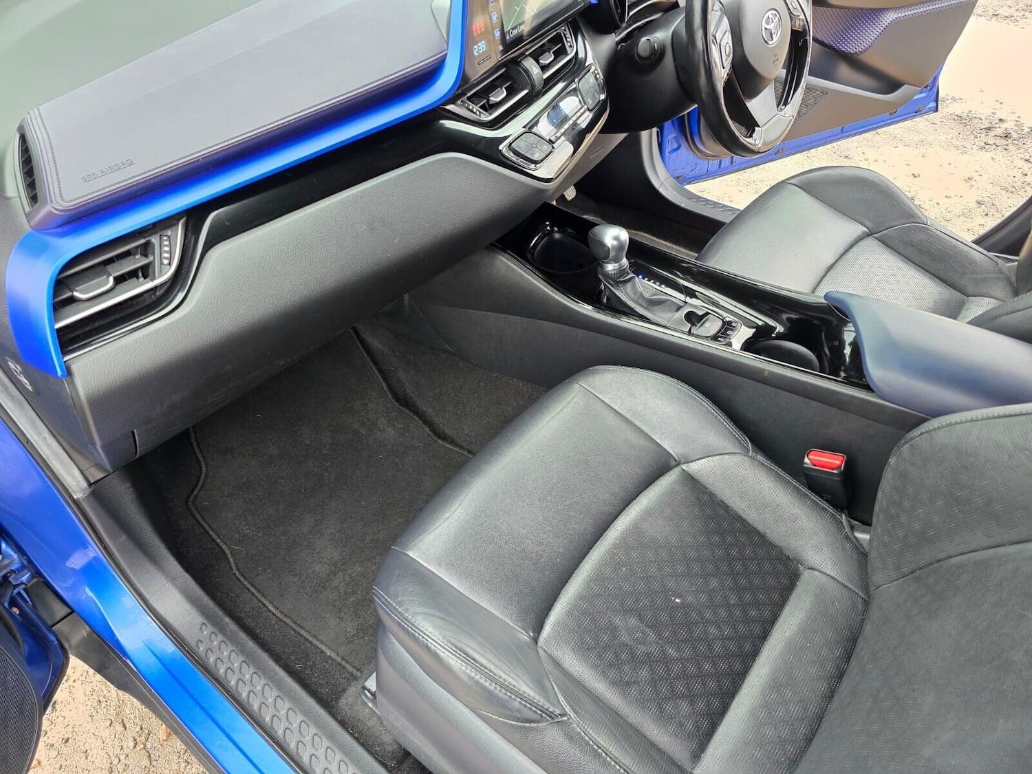 Used Toyota C-HR 2017 for sale - 76922769: Photo 40