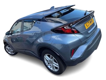 Used Toyota C-HR 2021 for sale - 79618239: Photo