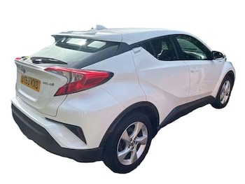 Used Toyota C-HR 2019 for sale - 78703066: Photo