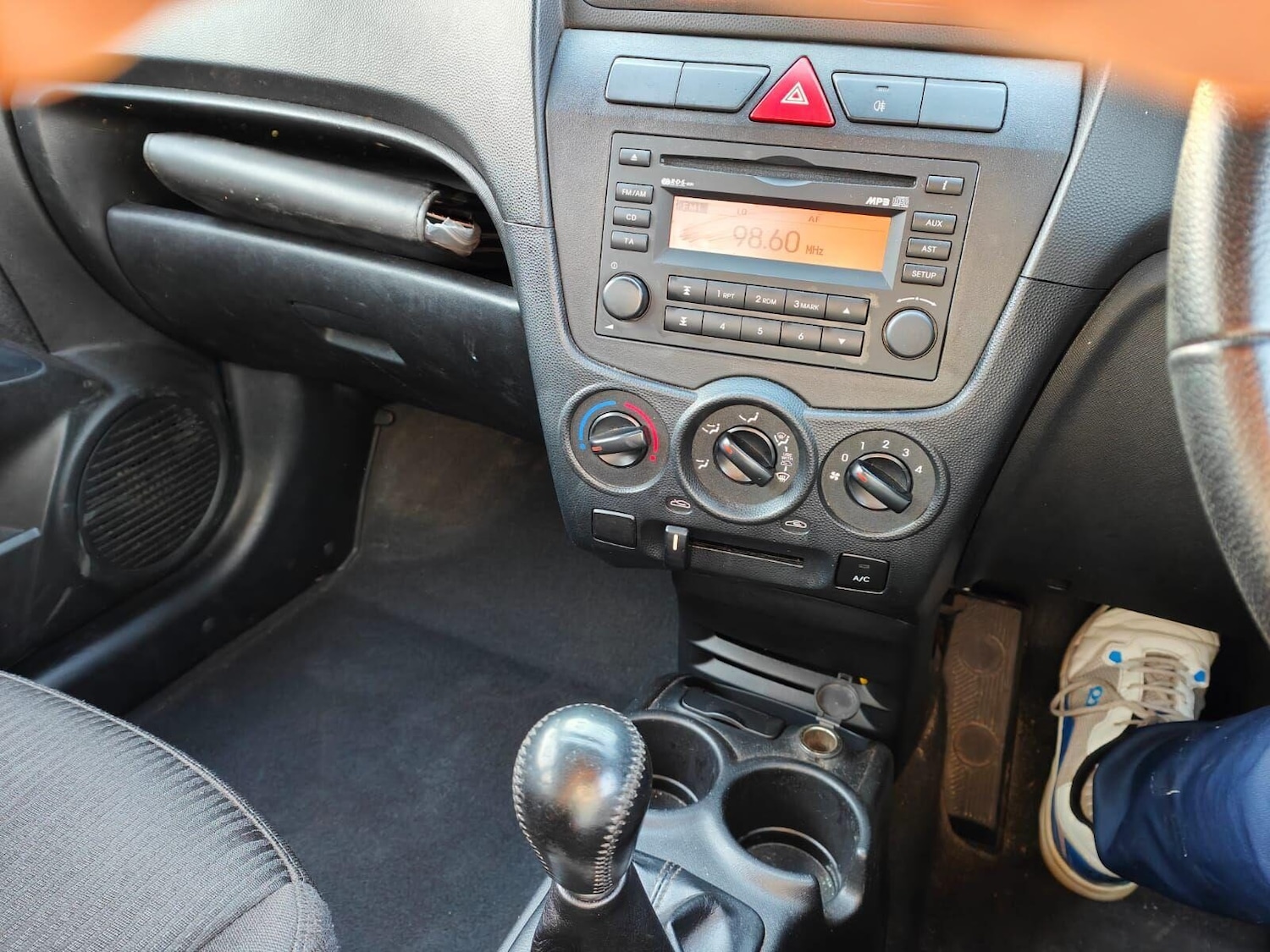 Vehicle 21