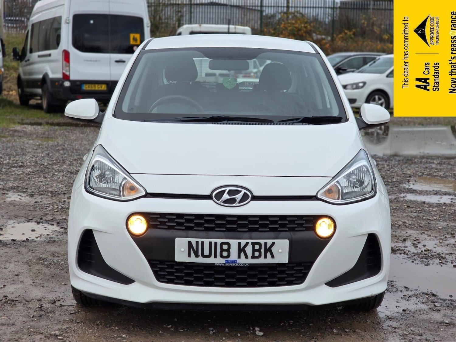 Used Hyundai i10 2018 for sale - 76783151: Photo 2