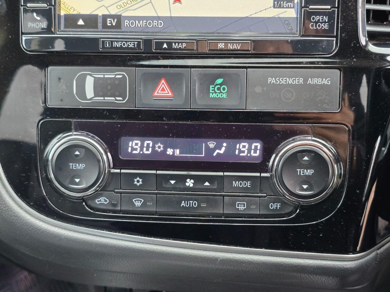 Used Hyundai i10 2018 for sale - 76783151: Photo 34