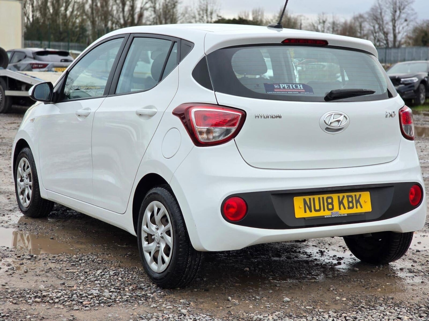 Used Hyundai i10 2018 for sale - 76783151: Photo 4