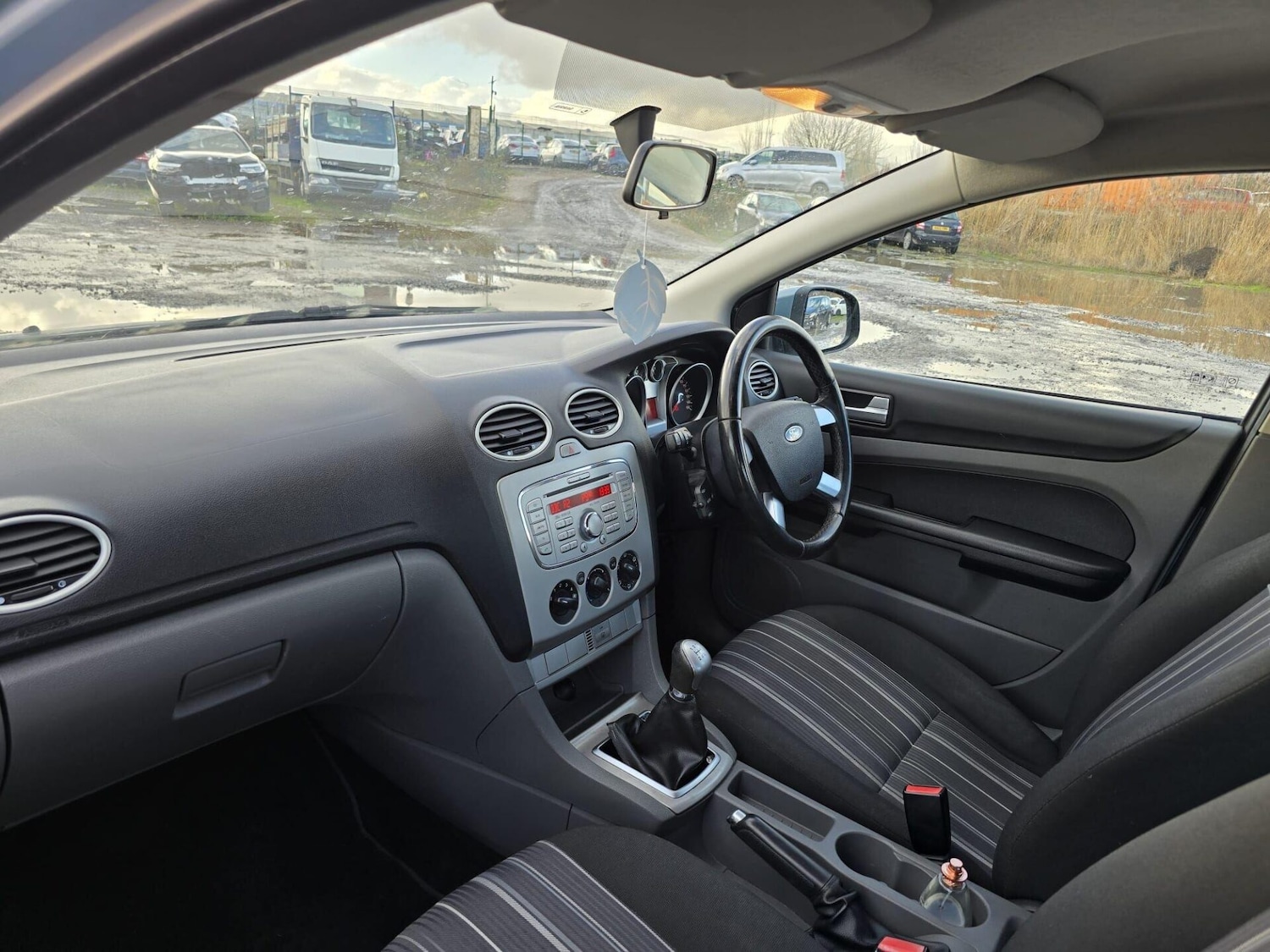 Used Ford Focus 2009 for sale - 77365441: Photo 20