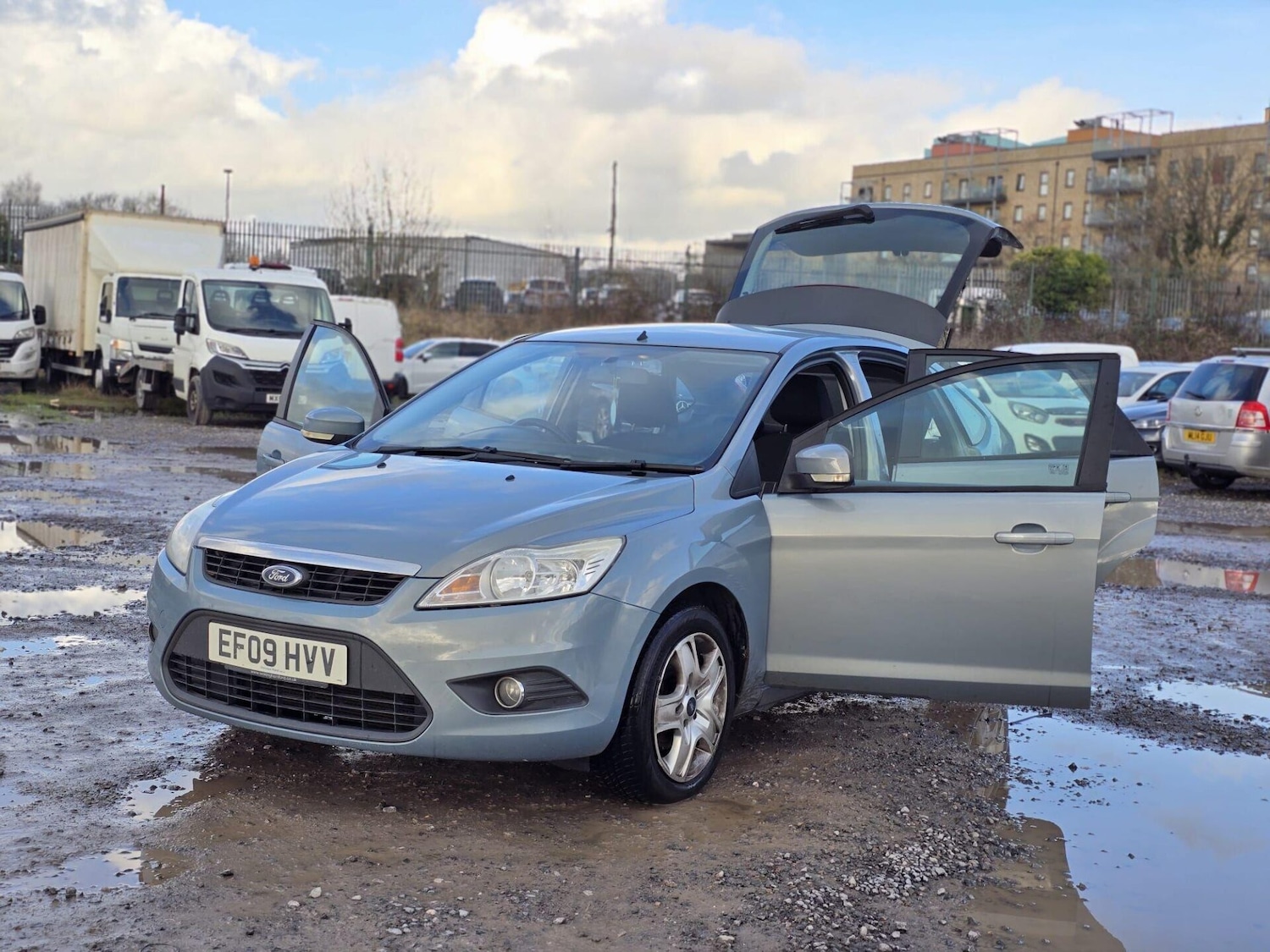 Used Ford Focus 2009 for sale - 77365441: Photo 8