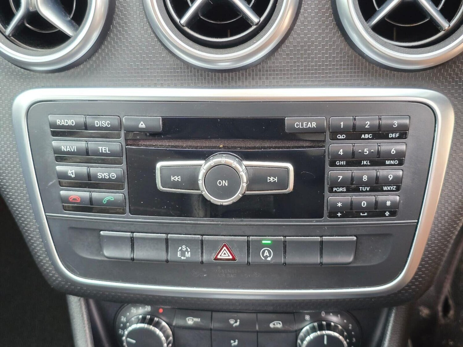 Used Mercedes-Benz A-Class 2015 for sale - 76224514: Photo 31