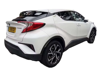Used Toyota C-HR 2018 for sale - 79470684: Photo