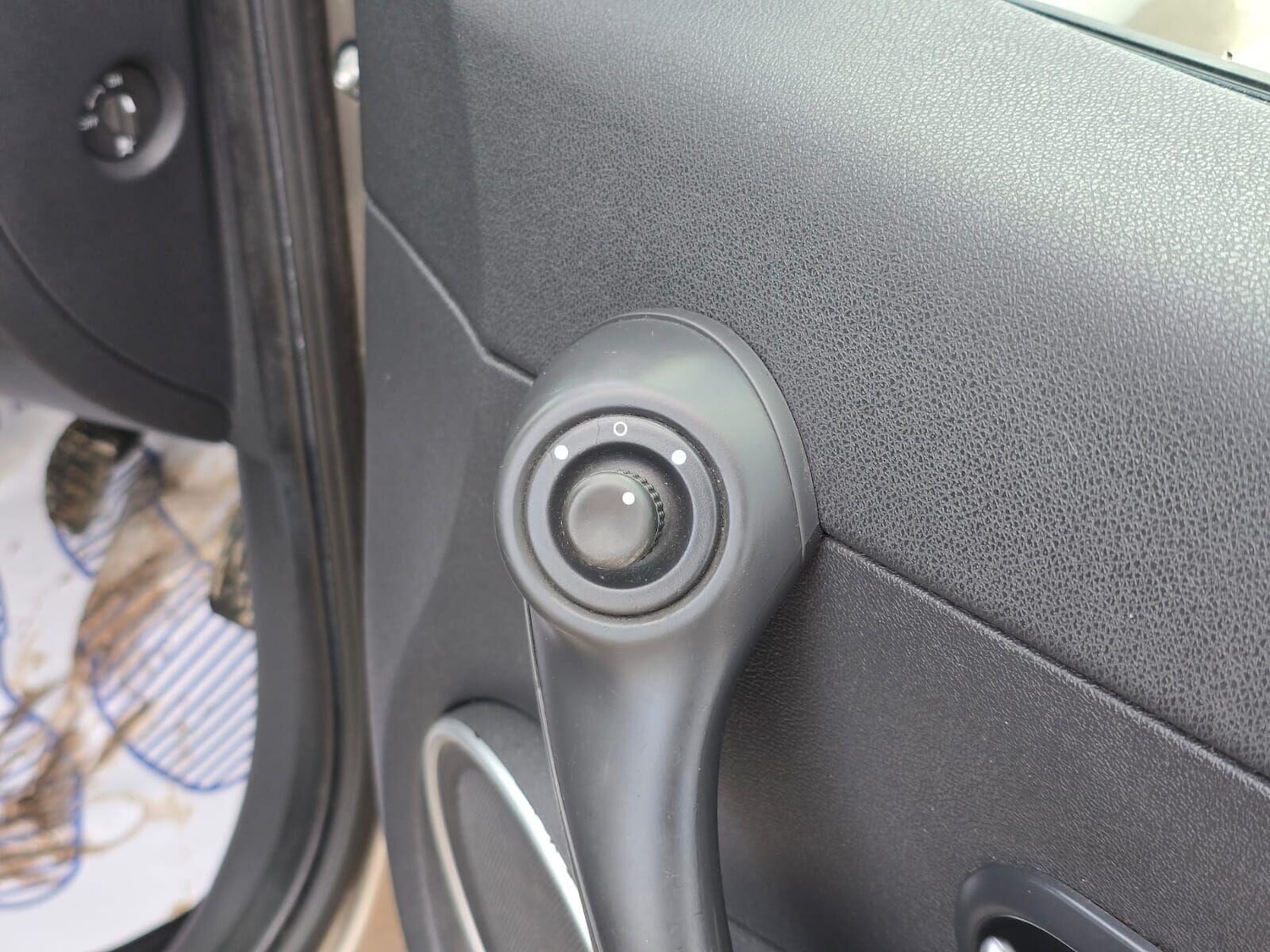 Used Renault Clio 2010 for sale - 77168672: Photo 26