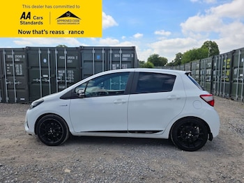 Used Toyota Yaris 2019 for sale - 78906904: Photo