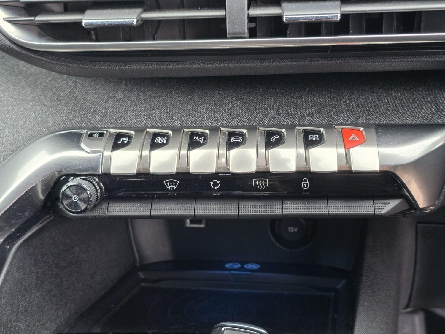 Used Peugeot 3008 2017 for sale - 76847736: Photo 58