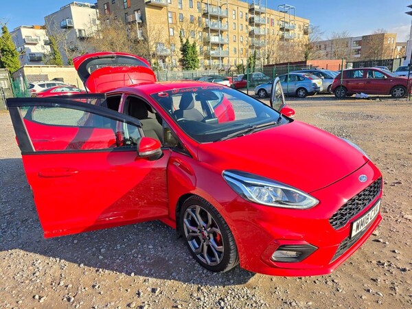 Used Ford Fiesta 2018 for sale - 75426444: Photo 5