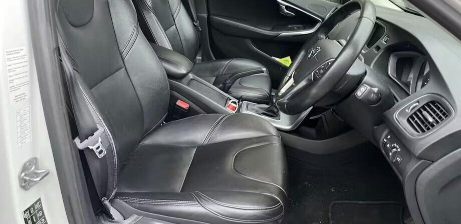 Used Volvo V40 2018 for sale - 77270810: Photo 6