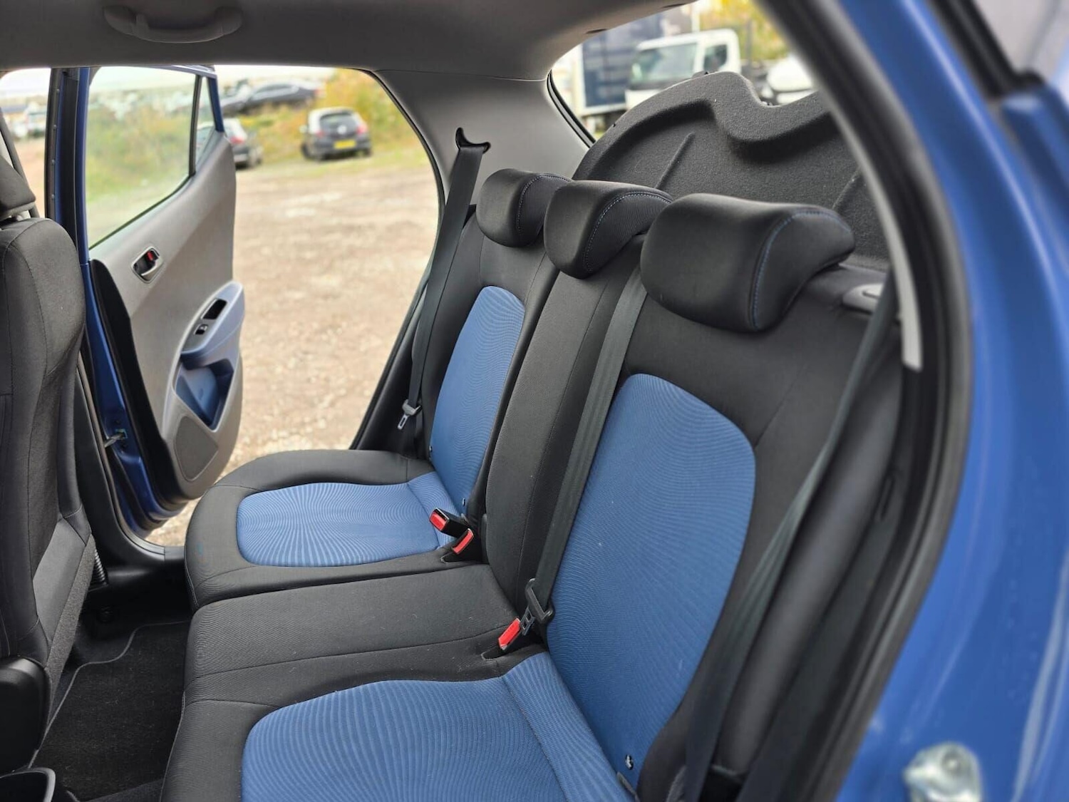 Used Hyundai i10 2014 for sale - 76257155: Photo 24