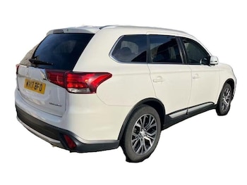Used Mitsubishi Outlander 2017 for sale - 77593155: Photo