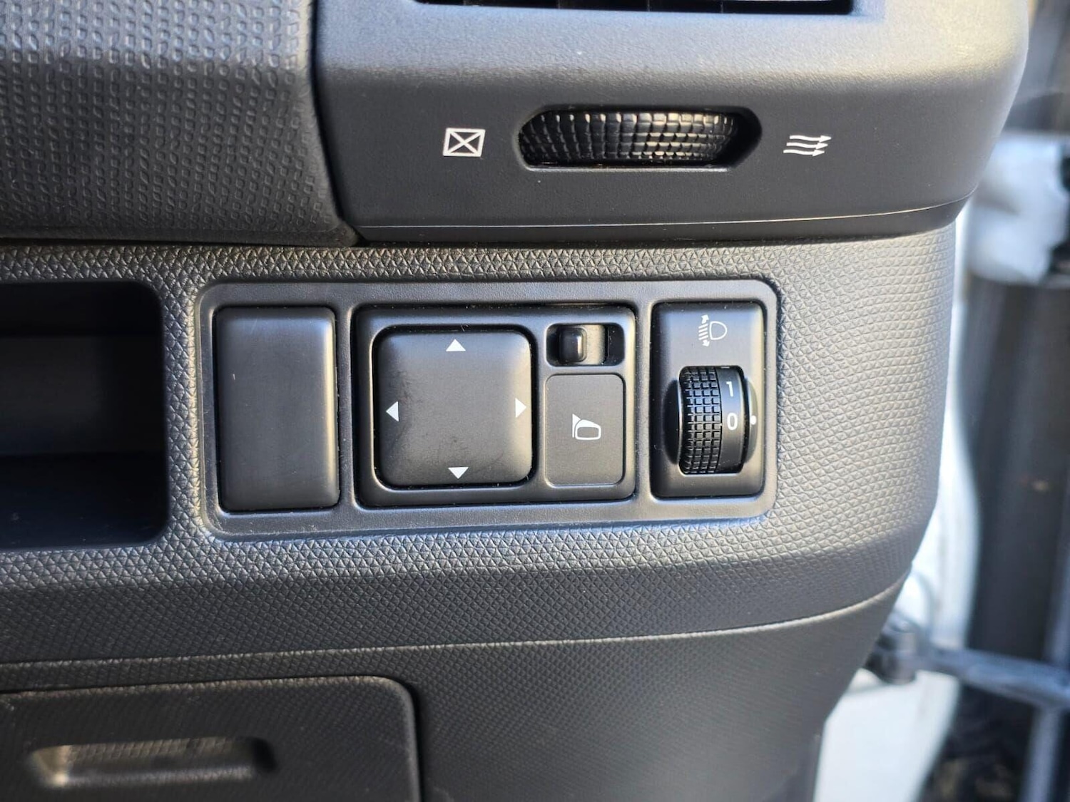 Used Nissan Micra 2008 for sale - 77103432: Photo 24