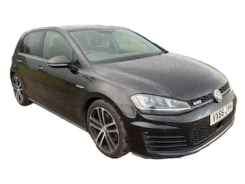 Used Volkswagen Golf 2016 for sale - 78608075: Photo