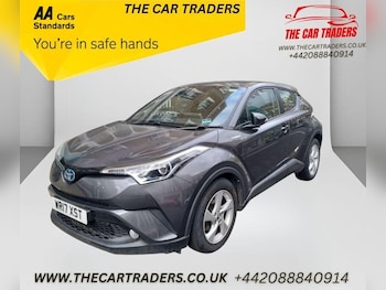 Used Toyota C-HR 2017 for sale - 76236487: Photo 2