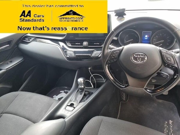 Used Toyota C-HR 2017 for sale - 76236487: Photo 5