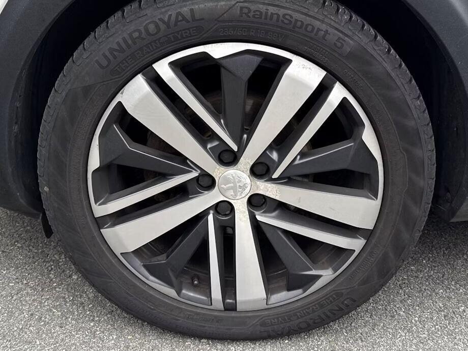 Used Peugeot 3008 2018 for sale - 76253789: Photo 9
