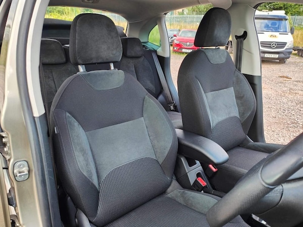 Used Citroen C3 2010 for sale - 75426870: Photo 37