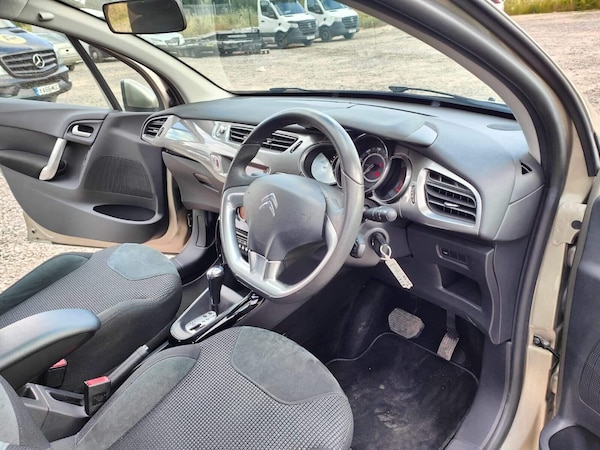 Used Citroen C3 2010 for sale - 75426870: Photo 38