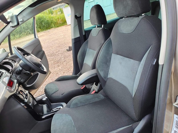 Used Citroen C3 2010 for sale - 75426870: Photo 49