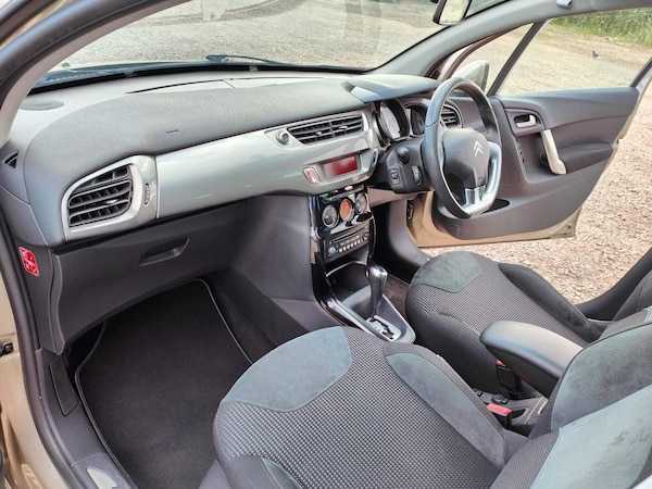 Used Citroen C3 2010 for sale - 75426870: Photo 52