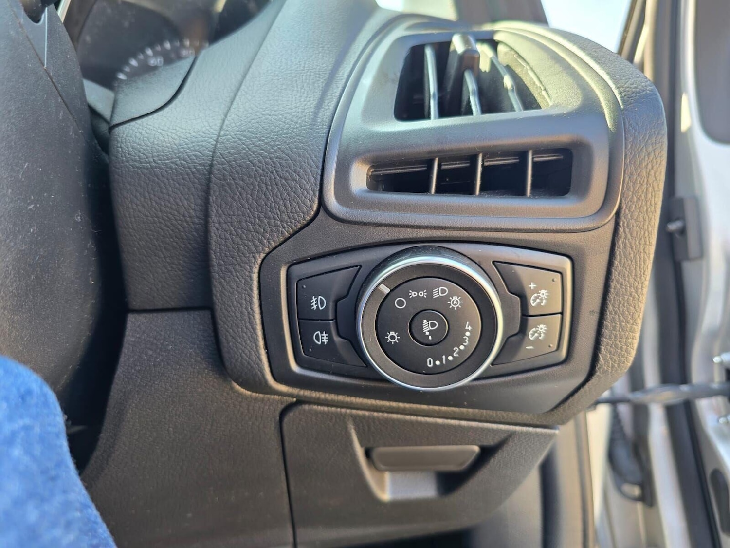 Used Ford Focus 2018 for sale - 76220550: Photo 29