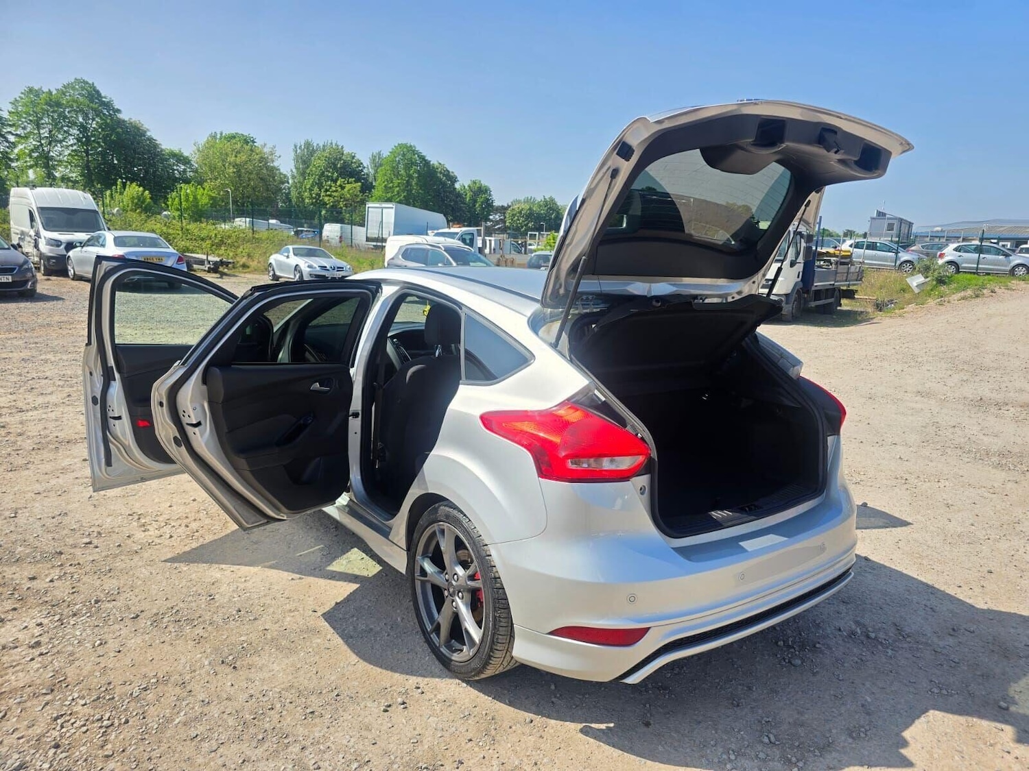 Used Ford Focus 2018 for sale - 76220550: Photo 4