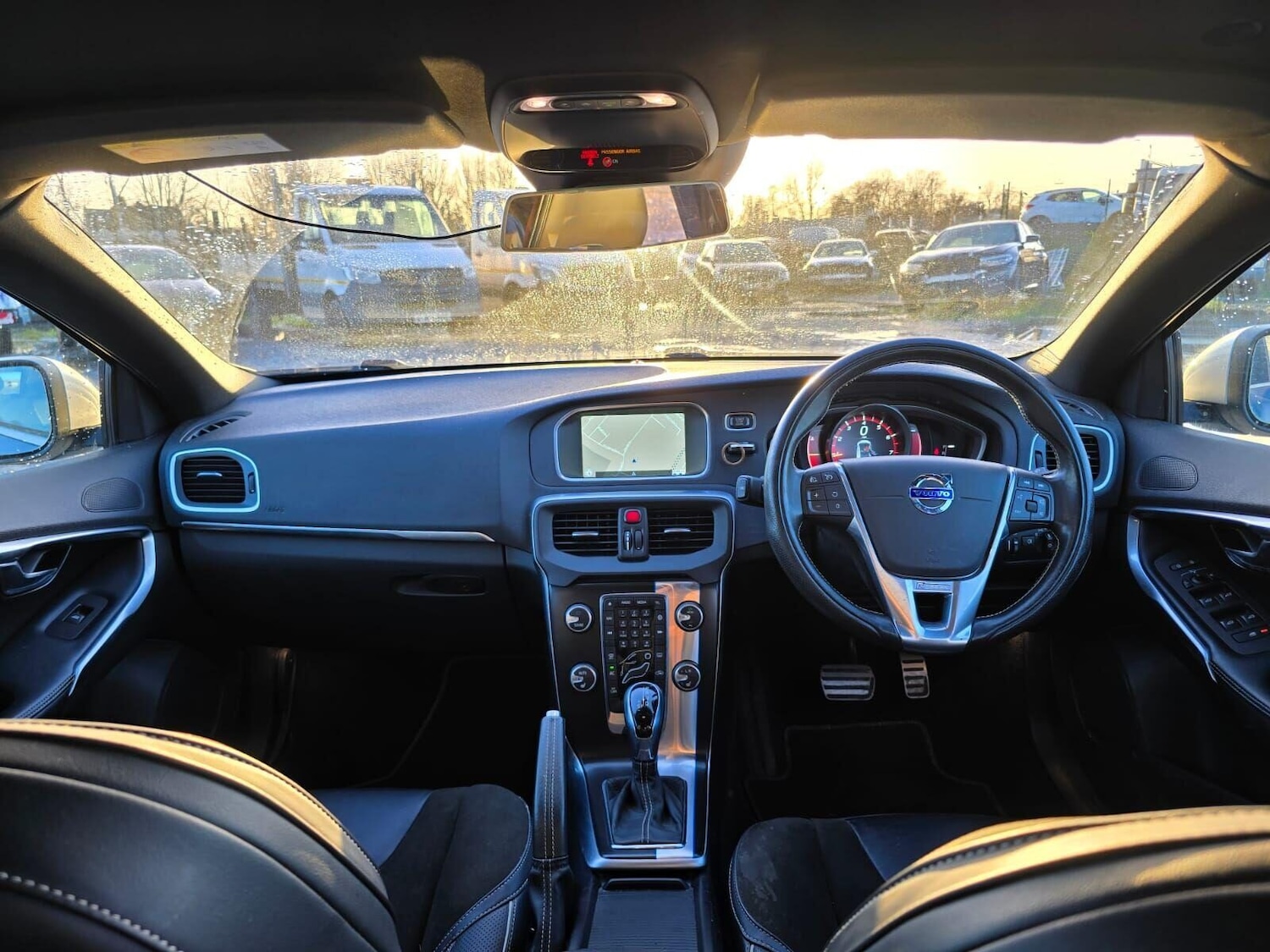 Used Volvo V40 2016 for sale - 76697452: Photo 20