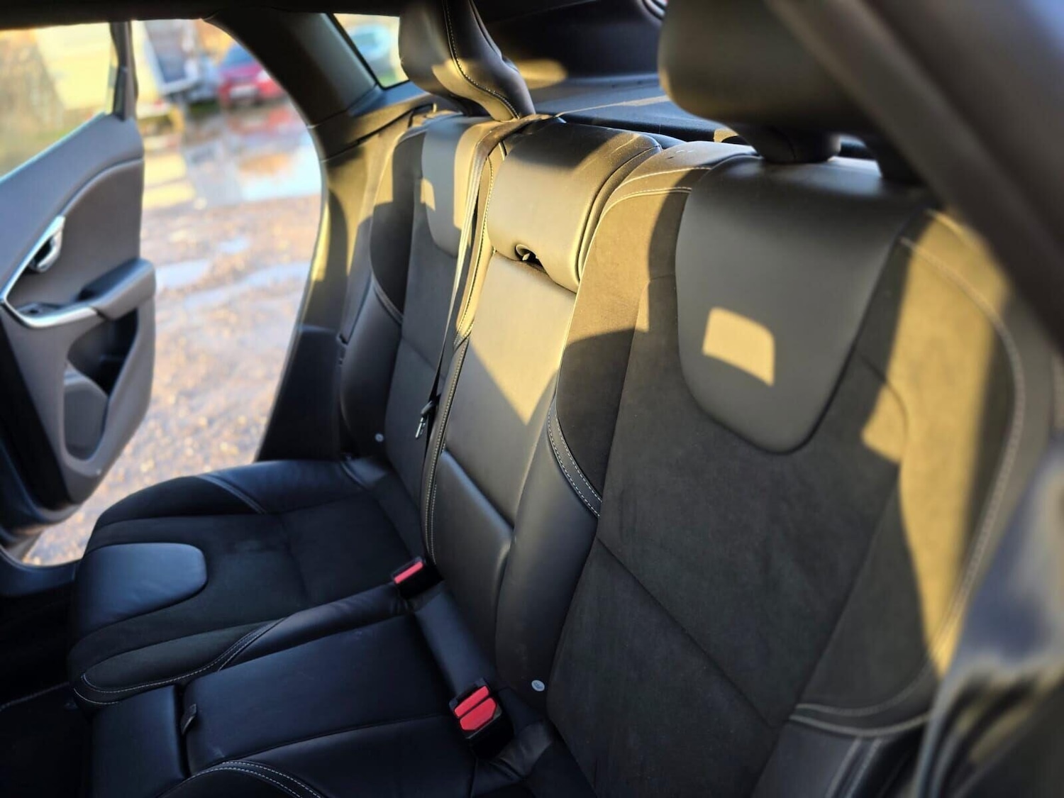 Used Volvo V40 2016 for sale - 76697452: Photo 26