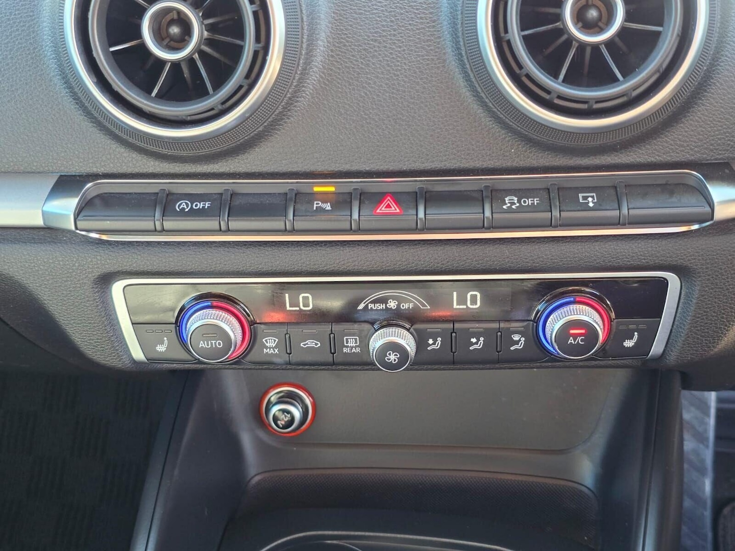Vehicle 28