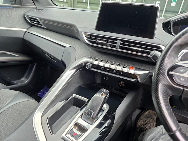Used Peugeot 3008 2017 for sale - 75054242: Photo 23
