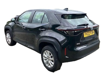 Used Toyota Yaris Cross 2022 for sale - 78558336: Photo