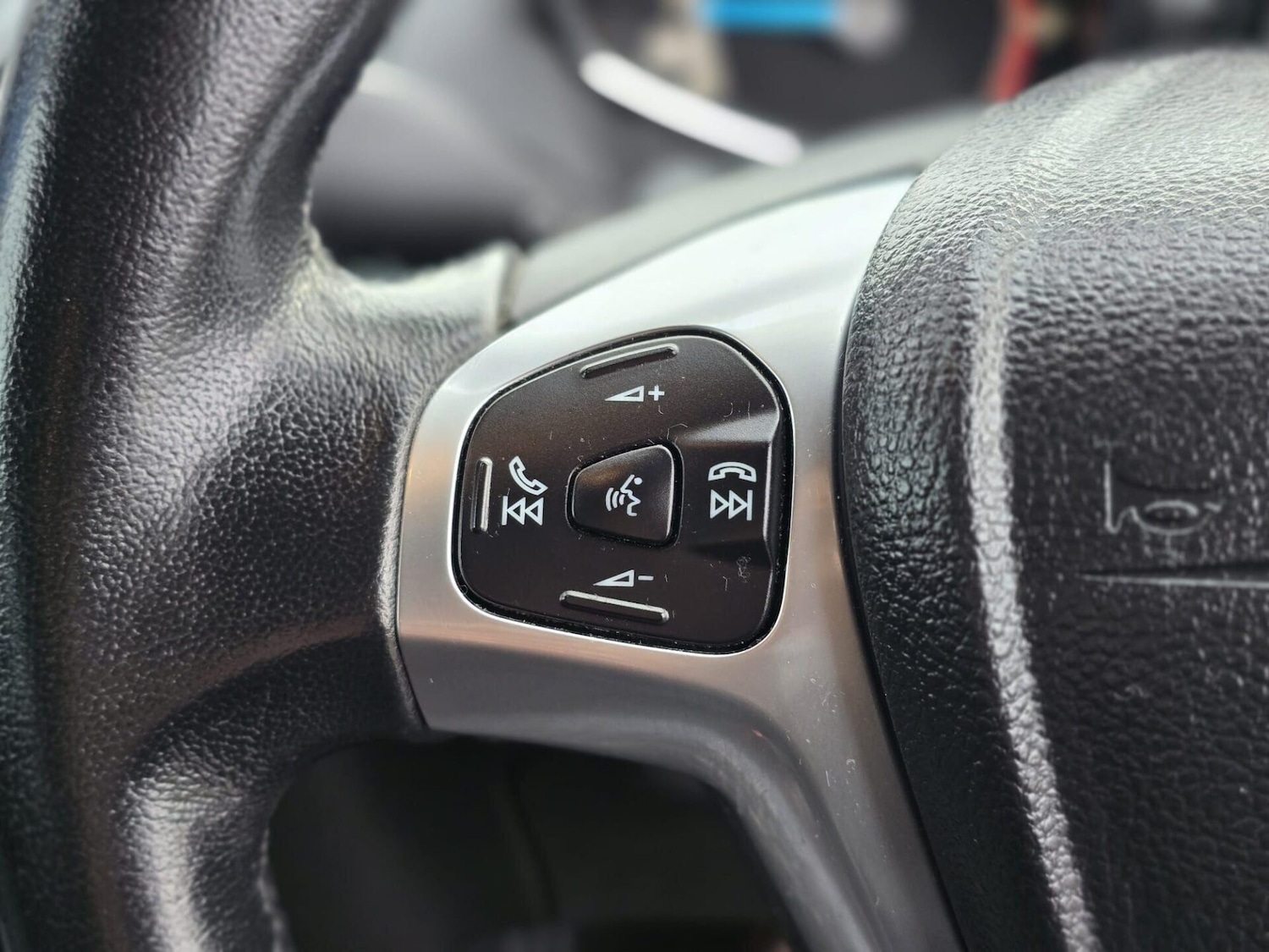 Used Ford B-MAX 2016 for sale - 77368075: Photo 24