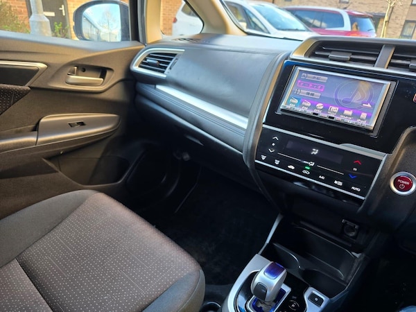 Used Honda Jazz 2014 for sale - 75426307: Photo 64