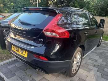 Used Volvo V40 2018 for sale - 75054261: Photo