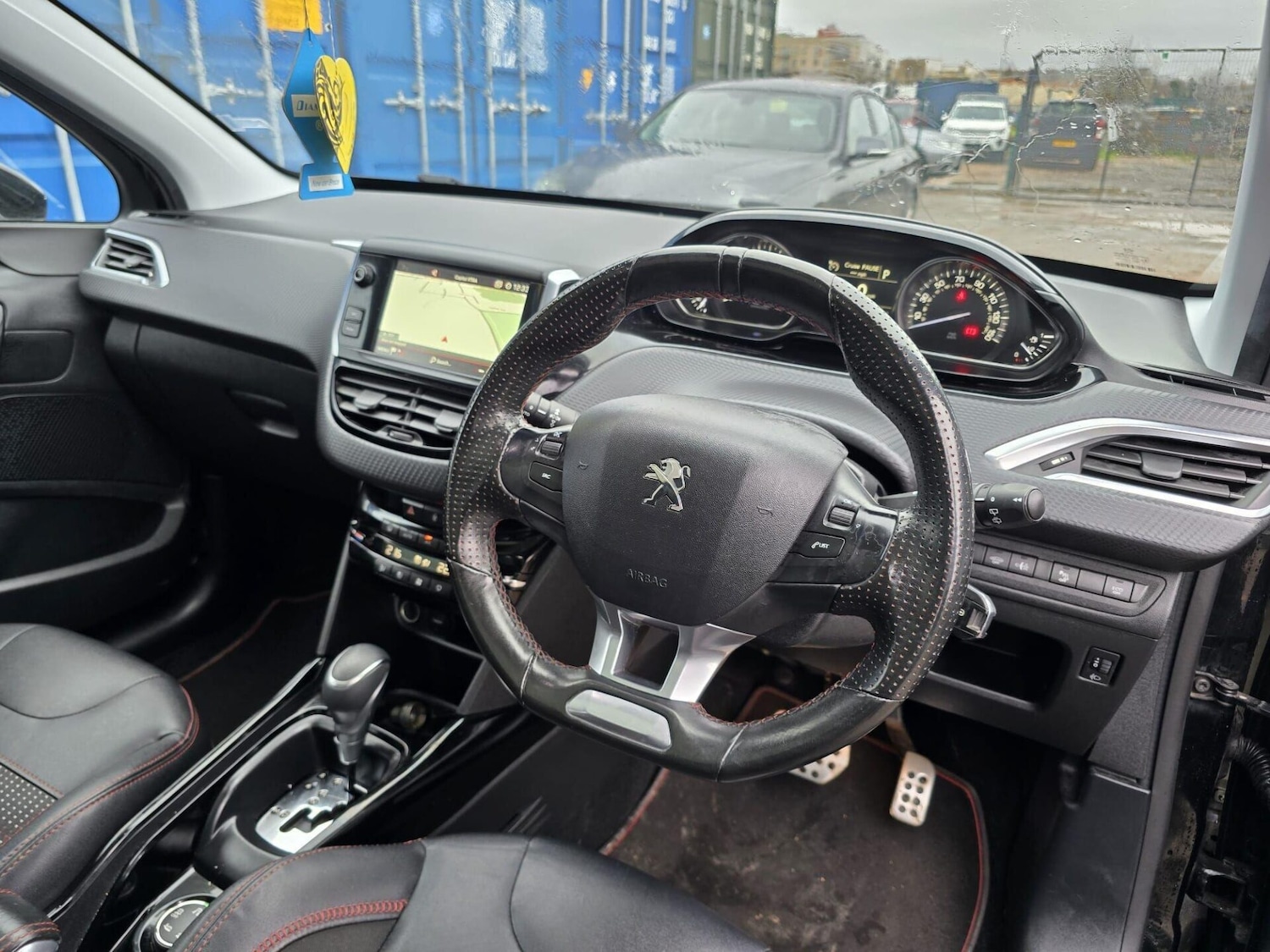 Used Peugeot 2008 2017 for sale - 77310540: Photo 19