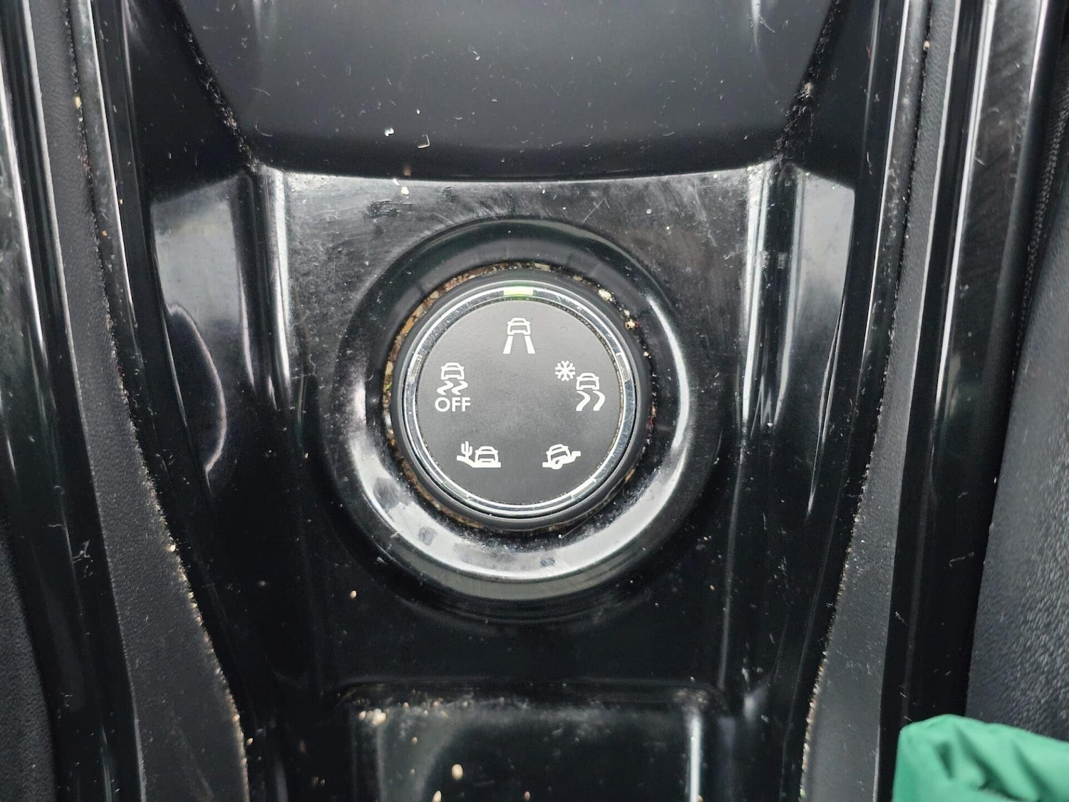 Used Peugeot 2008 2017 for sale - 77310540: Photo 28