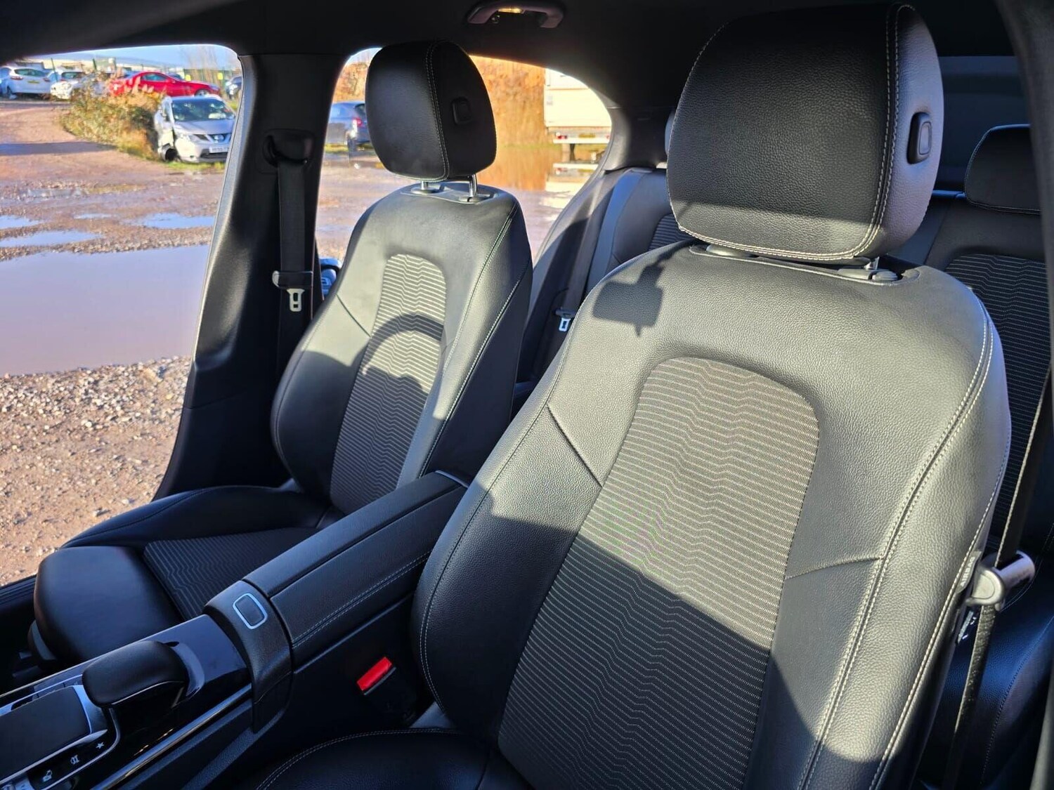 Used Mercedes-Benz A-Class 2018 for sale - 76723977: Photo 38