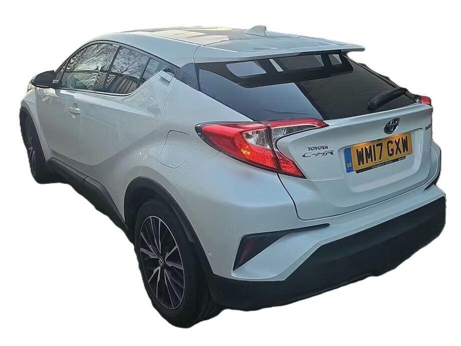 Used Toyota C-HR 2017 for sale - 77616187: Photo 3