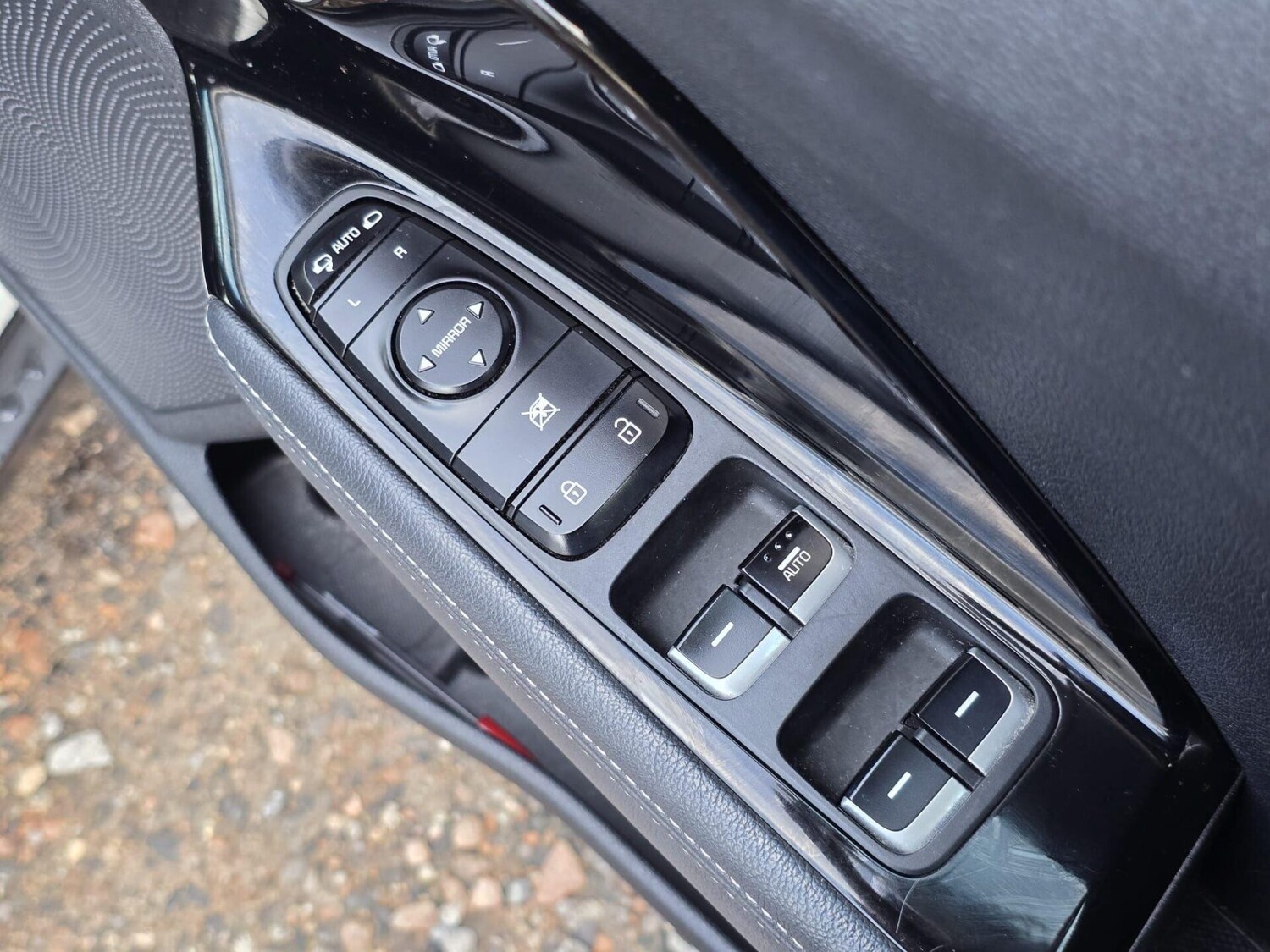 Used Kia Niro 2017 for sale - 76972534: Photo 31