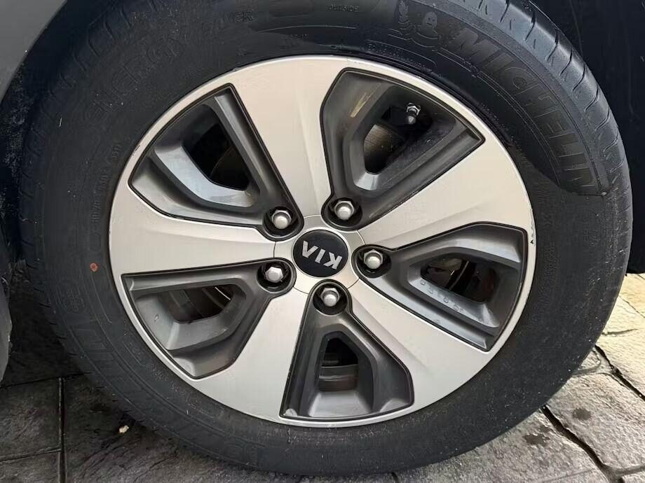 Used Kia Niro 2017 for sale - 76972534: Photo 8