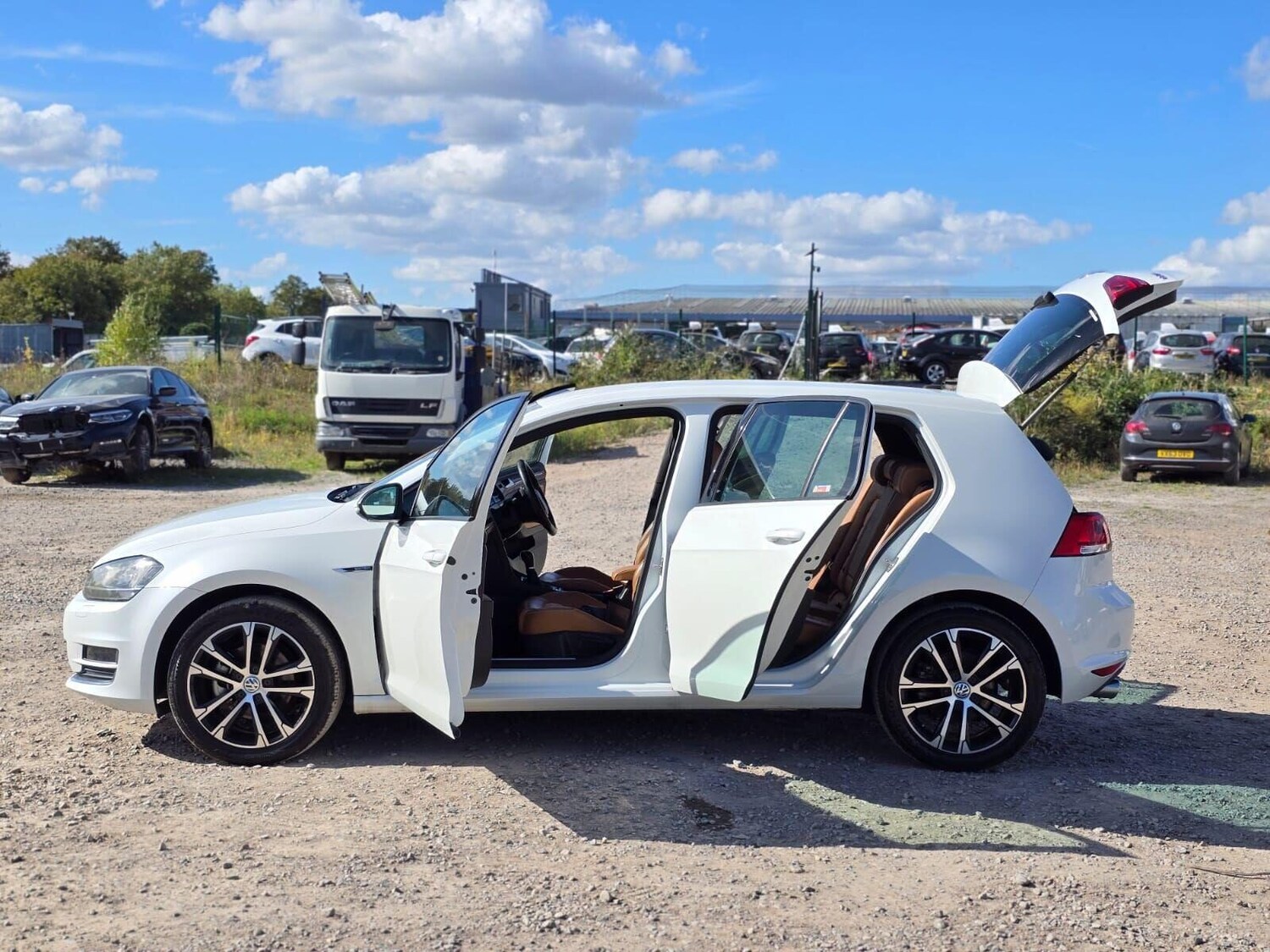 Used Volkswagen Golf 2014 for sale - 76076187: Photo 12