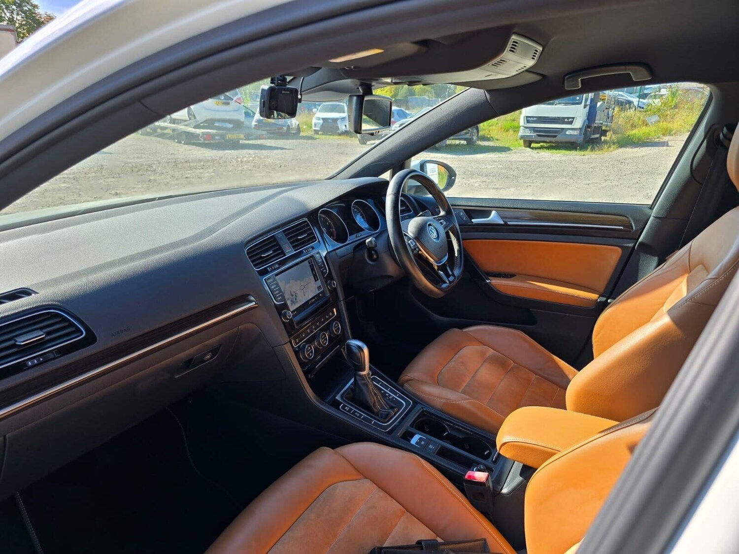 Used Volkswagen Golf 2014 for sale - 76076187: Photo 23