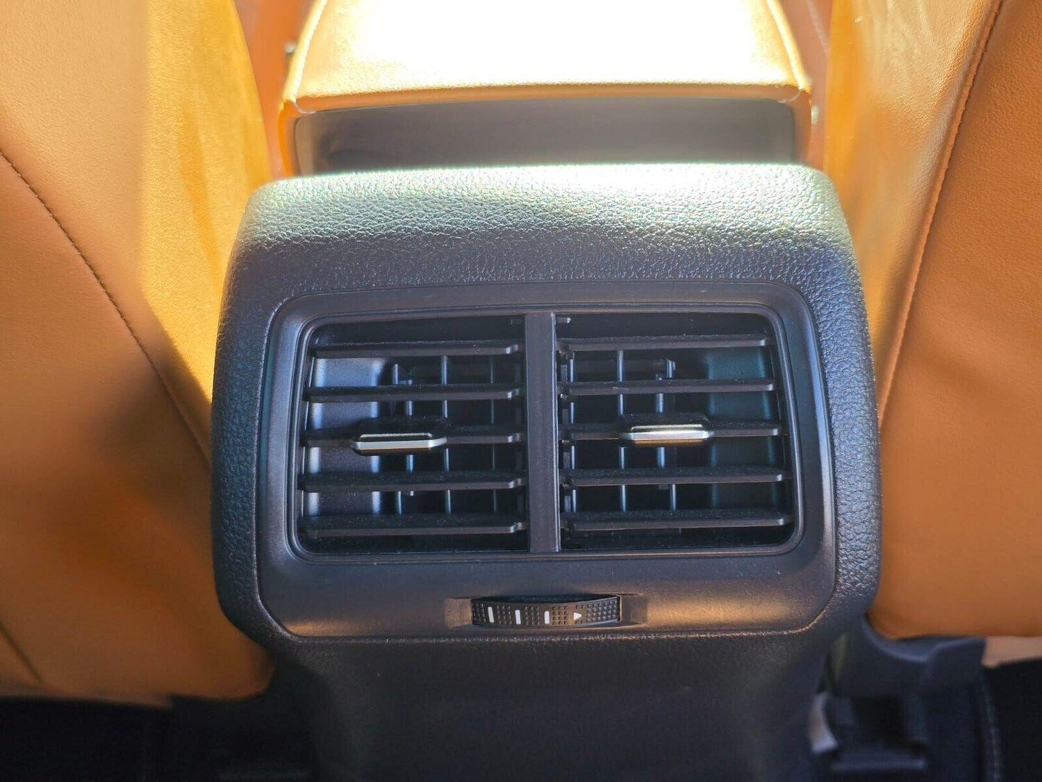 Used Volkswagen Golf 2014 for sale - 76076187: Photo 31